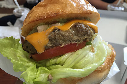 Doug's Burger（ダグズバーガー） 宮古島店