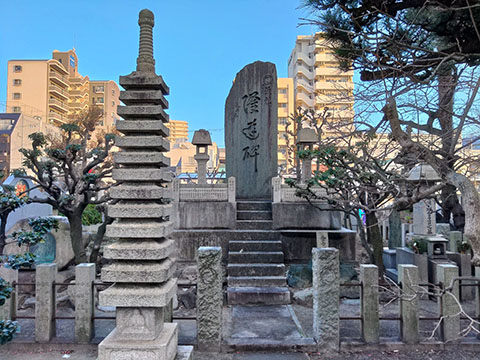 堺にある三味線伝来の石碑